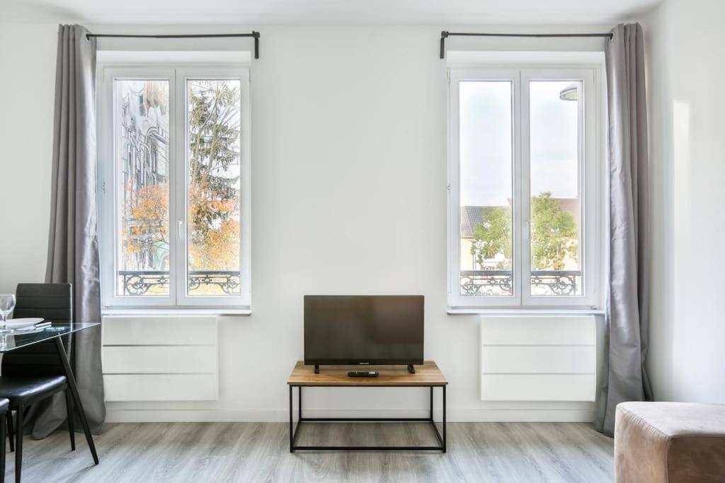 Suite Lumineux Et Moderne, Parking Gratuit, Mulhouse Centre Exterior foto